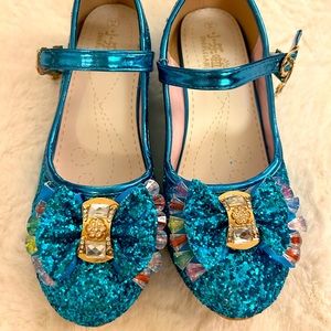 Sparkle Party Shoes Size 34 which I believe converts to a Women’s size 4